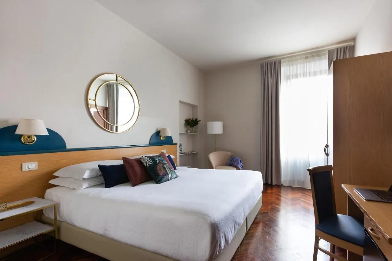 Aramis Deluxe Rooms Florence 2*,  Italy