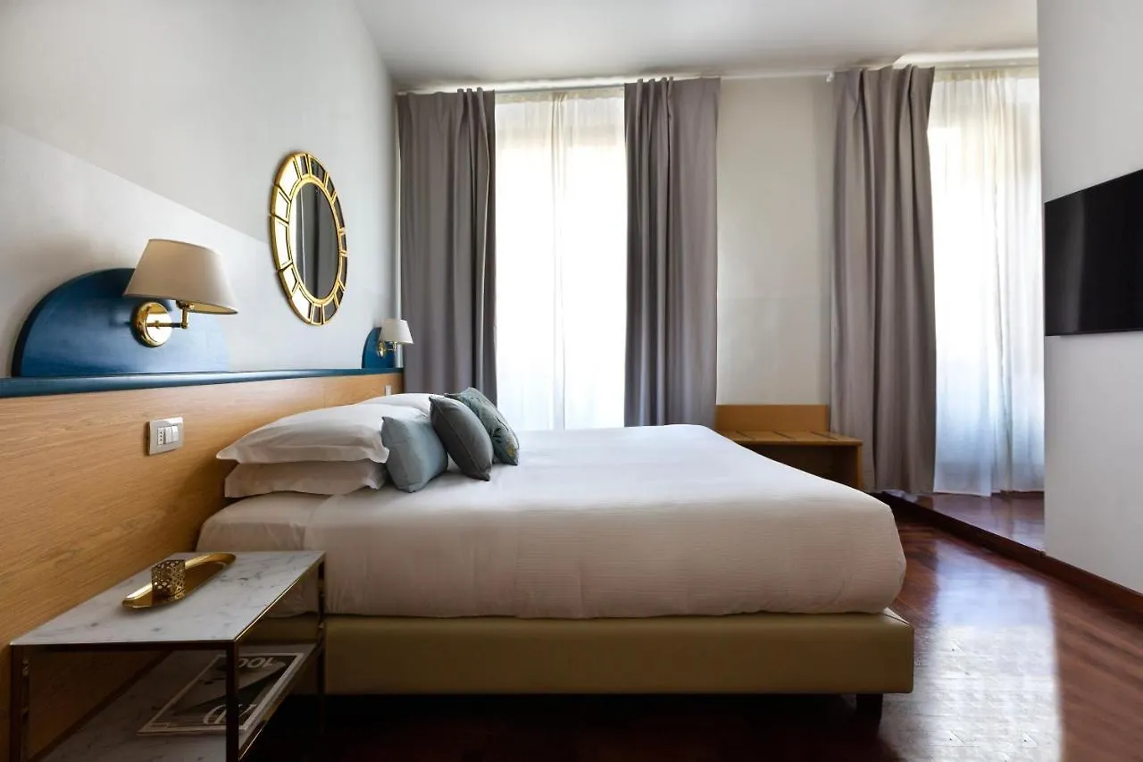 Aramis Deluxe Rooms Florence Guest house
