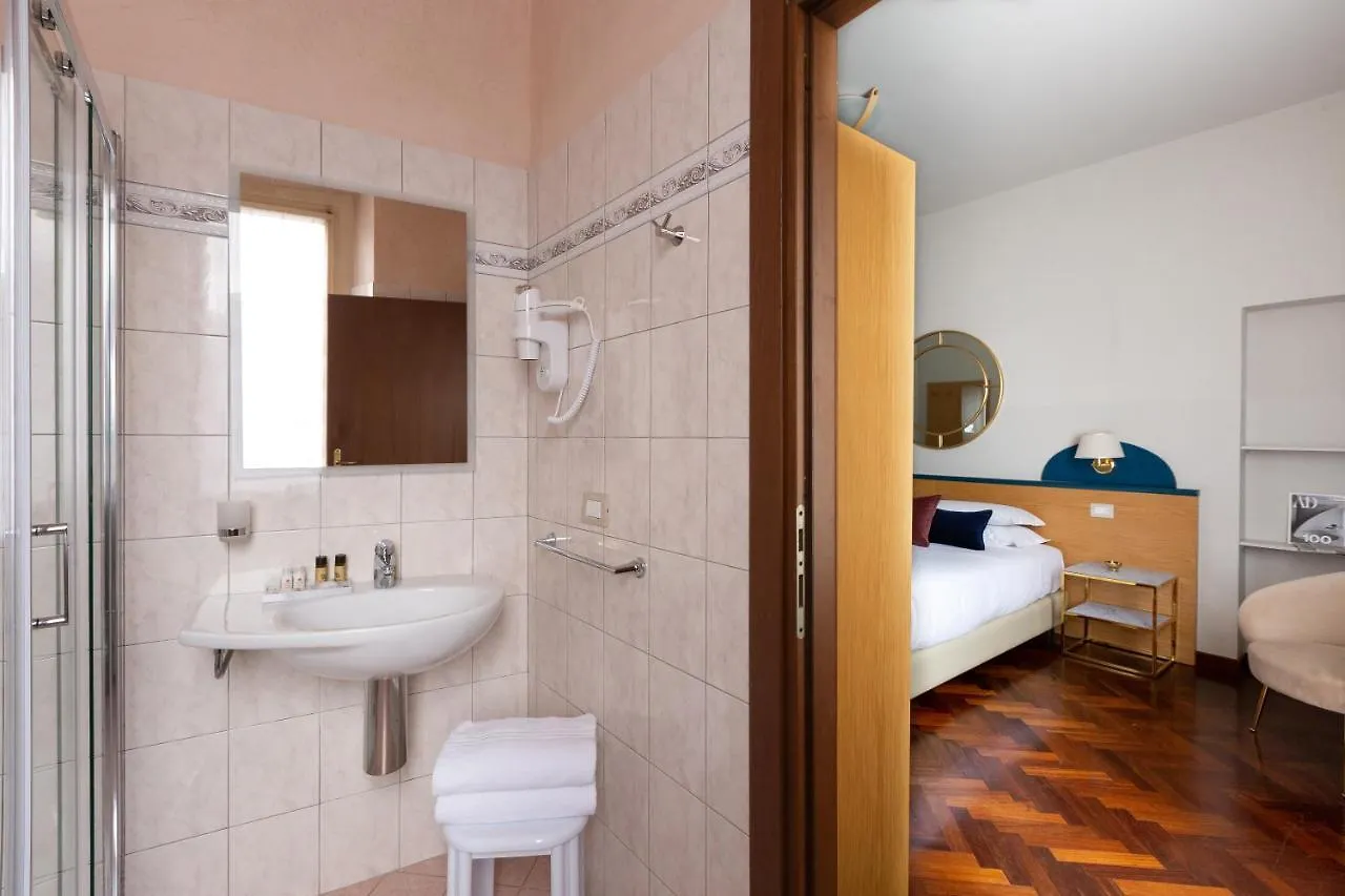 Aramis Rooms Florence