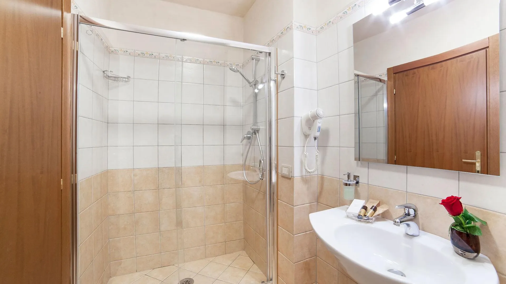 Aramis Deluxe Rooms Florenz Italien
