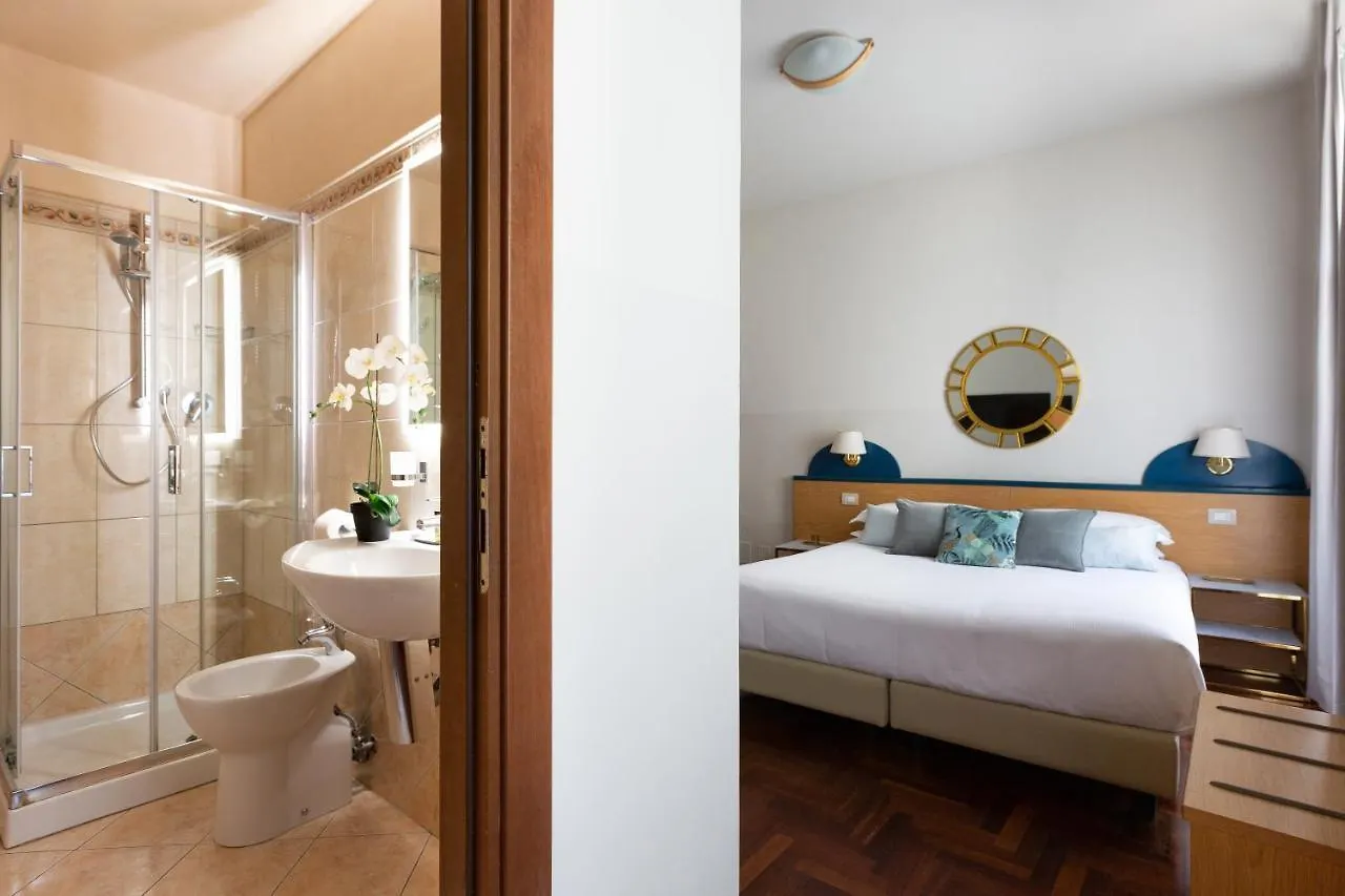 Aramis Deluxe Rooms Florenz