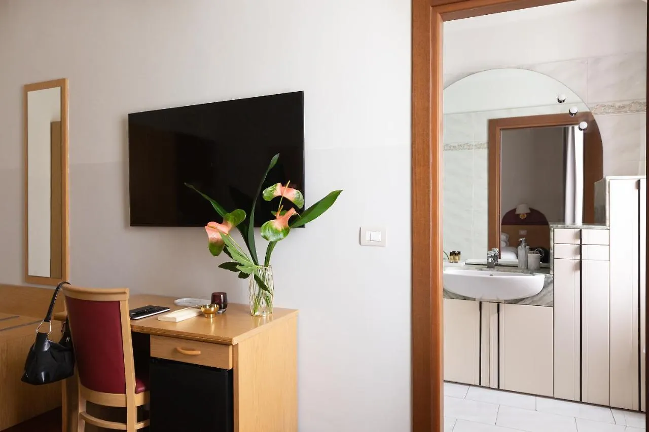 Aramis Deluxe Rooms Florenz Gasthof