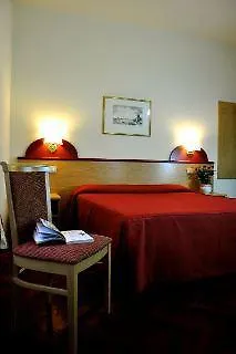 ** Gasthof Aramis Deluxe Rooms Florenz Italien
