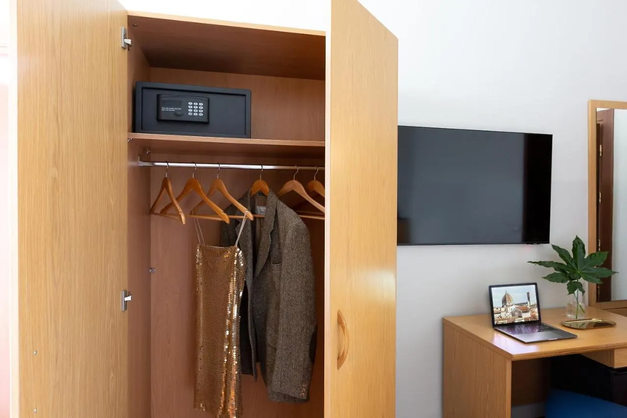 Aramis Deluxe Rooms Φλωρεντία Πανσιόν