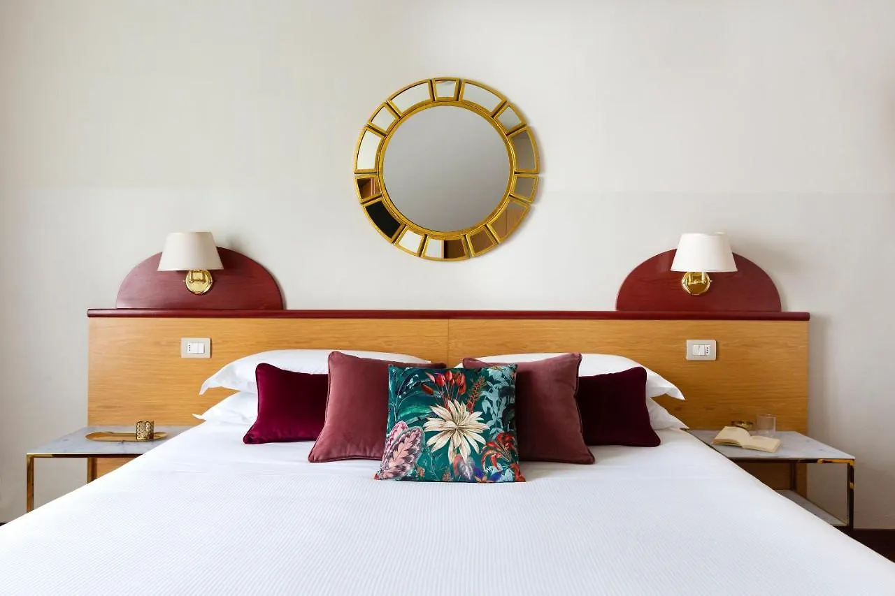 Aramis Deluxe Rooms Φλωρεντία Πανσιόν